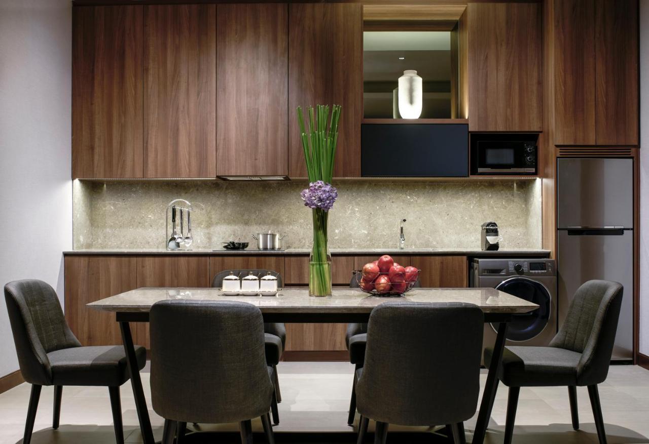 Oakwood Premier Cozmo Джакарта Екстер'єр фото